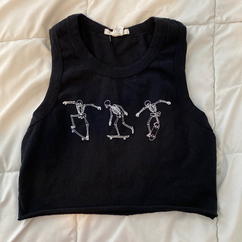 Skeleton crop tank